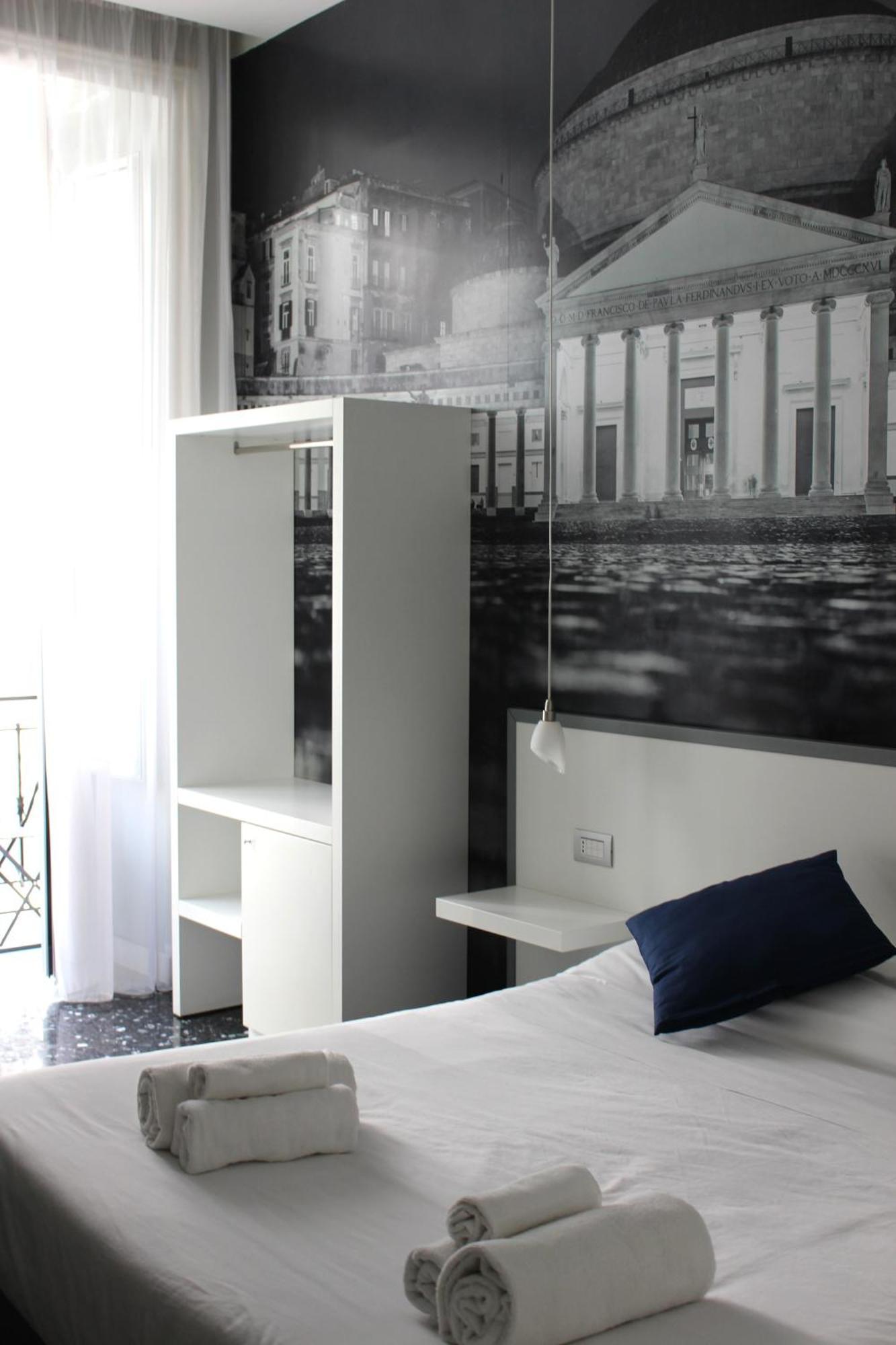 Beverello Rooms 나폴리 외부 사진